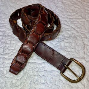 Vintage leather “link” belt, brown, 38